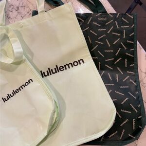 lululemon athletica Mint Green and Dark Green Logo Tote Set